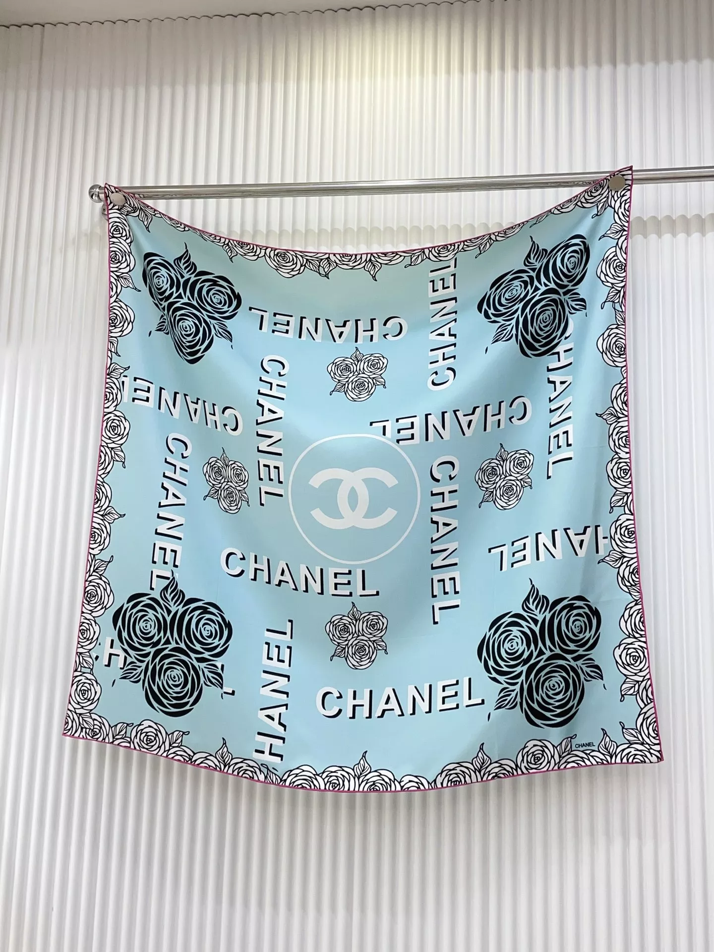 SmartChoice 1435 Chanel Silk Squares