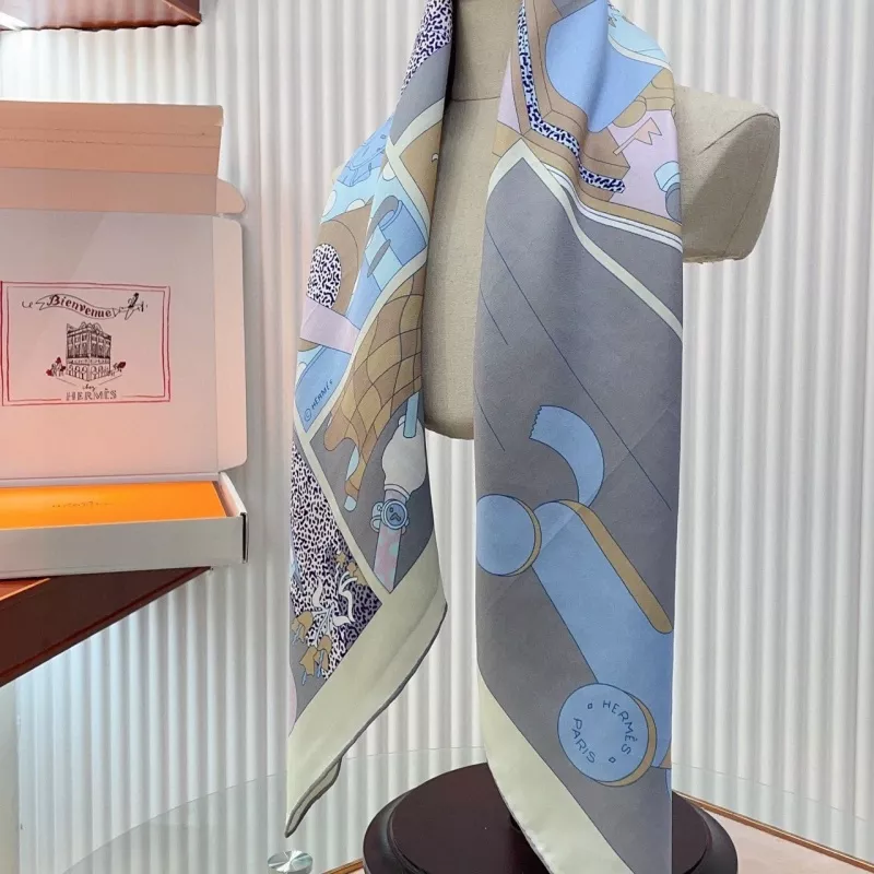 SmartChoice 1456 Hermes Silk Squares