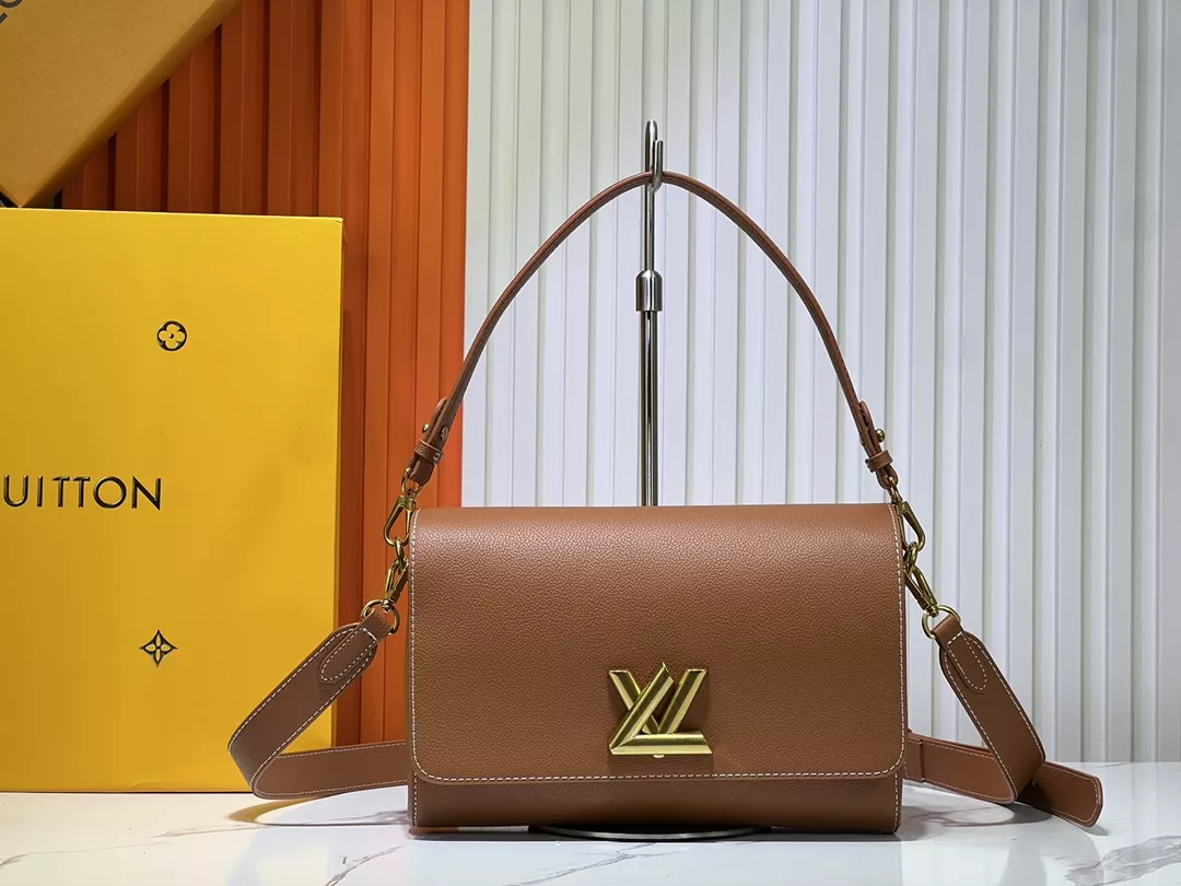 SmartChoice 1732 Louis Vuitton AAA Quality Messenger Bags For Women
