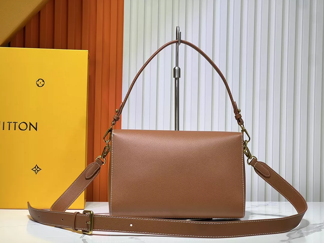 SmartChoice 1732 Louis Vuitton AAA Quality Messenger Bags For Women