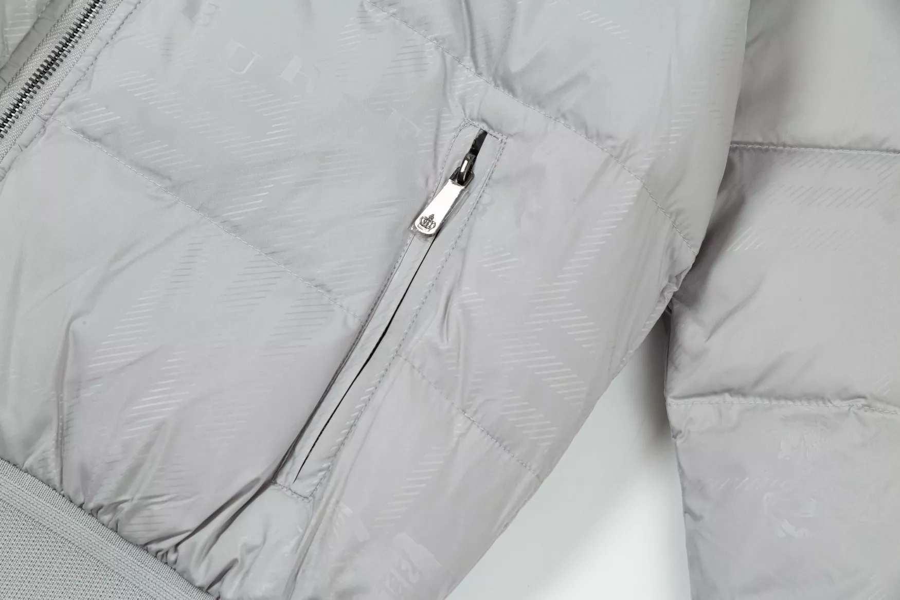 SmartChoice 1810 Burberry Down Feather Coat Long Sleeved For Men