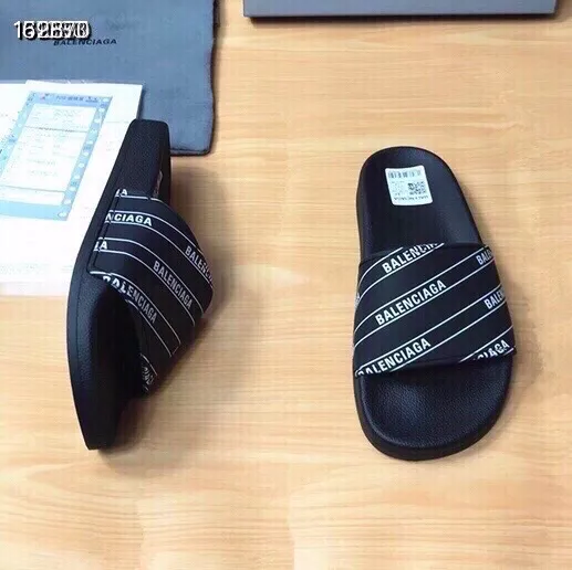 SmartChoice 2020 Balenciaga Slippers For Men