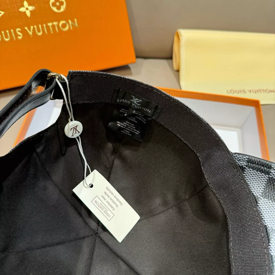 SmartChoice 2243 Louis Vuitton LV Caps