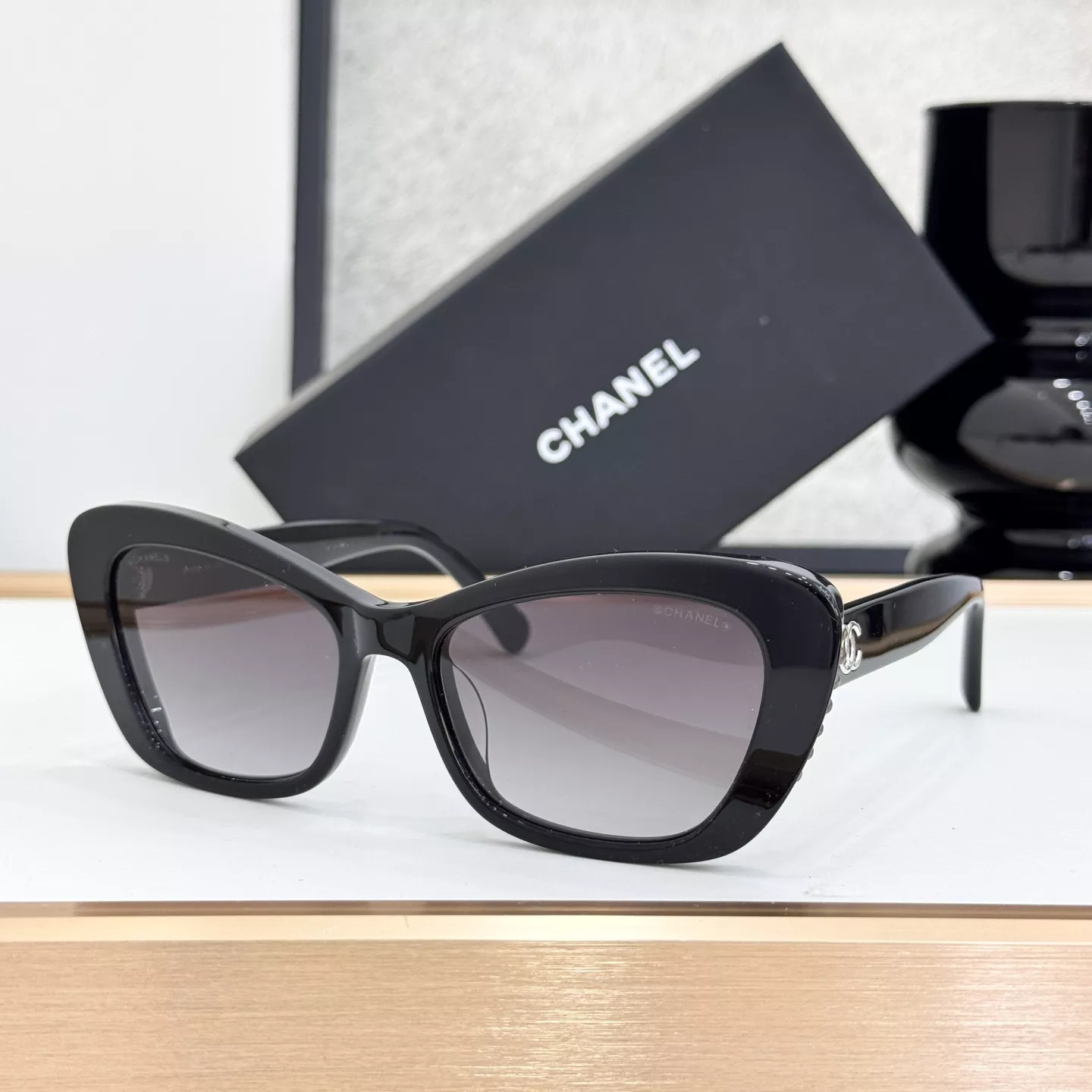 SmartChoice 2260 Chanel AAA Quality Sunglasses