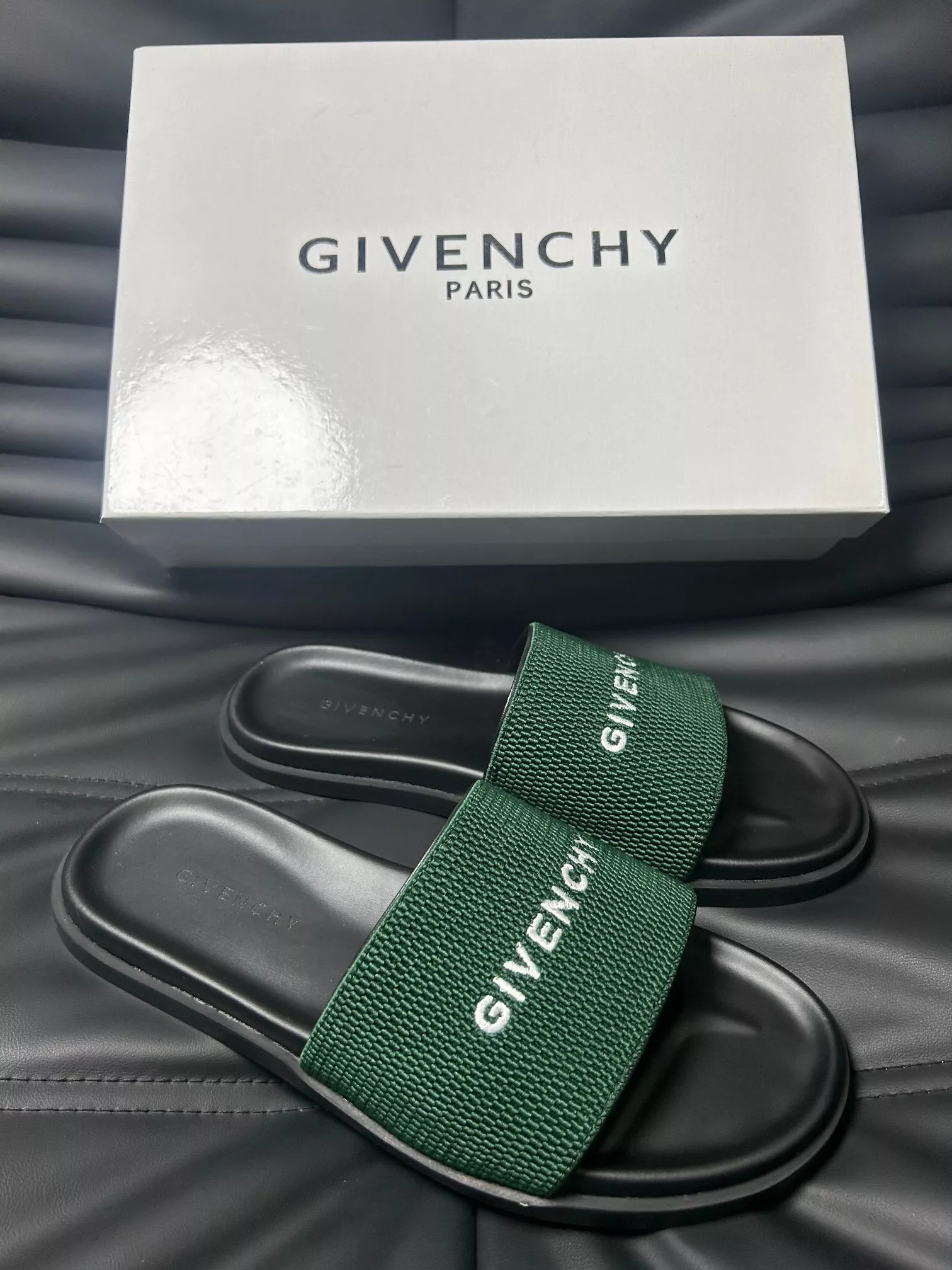SmartChoice 2933 Givenchy Slippers For Men