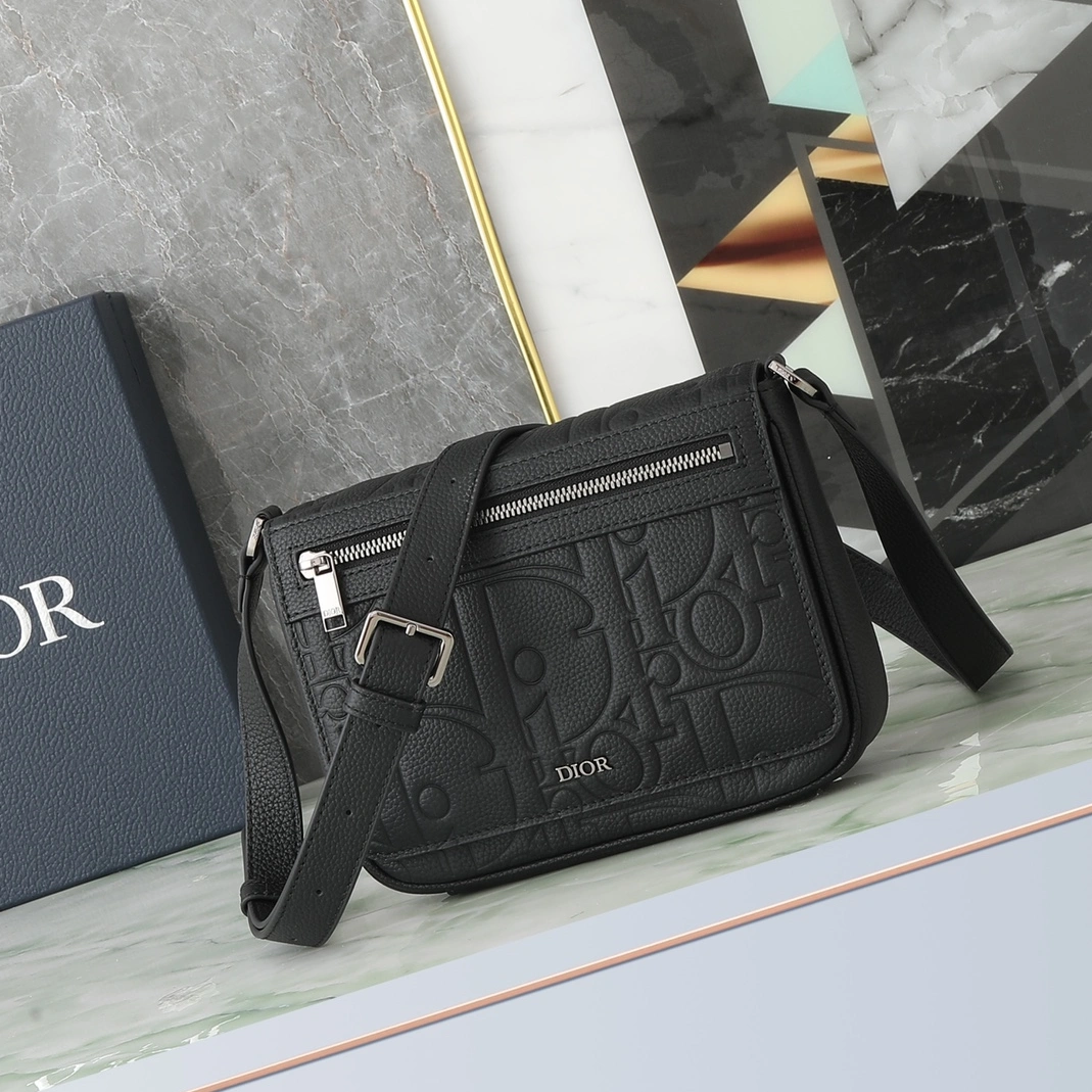 SmartChoice 2943 Christian Dior AAA Man Messenger Bags