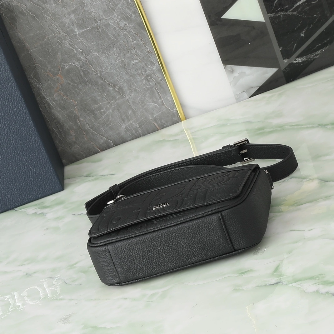 SmartChoice 2943 Christian Dior AAA Man Messenger Bags
