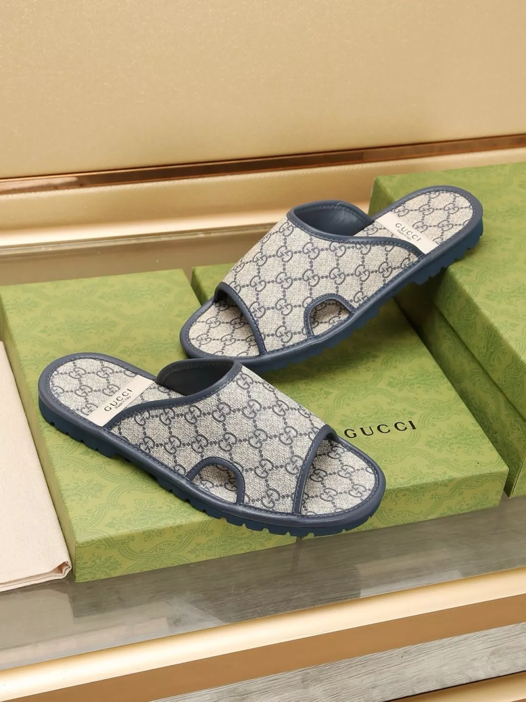 SmartChoice 2946 Gucci Slippers For Men