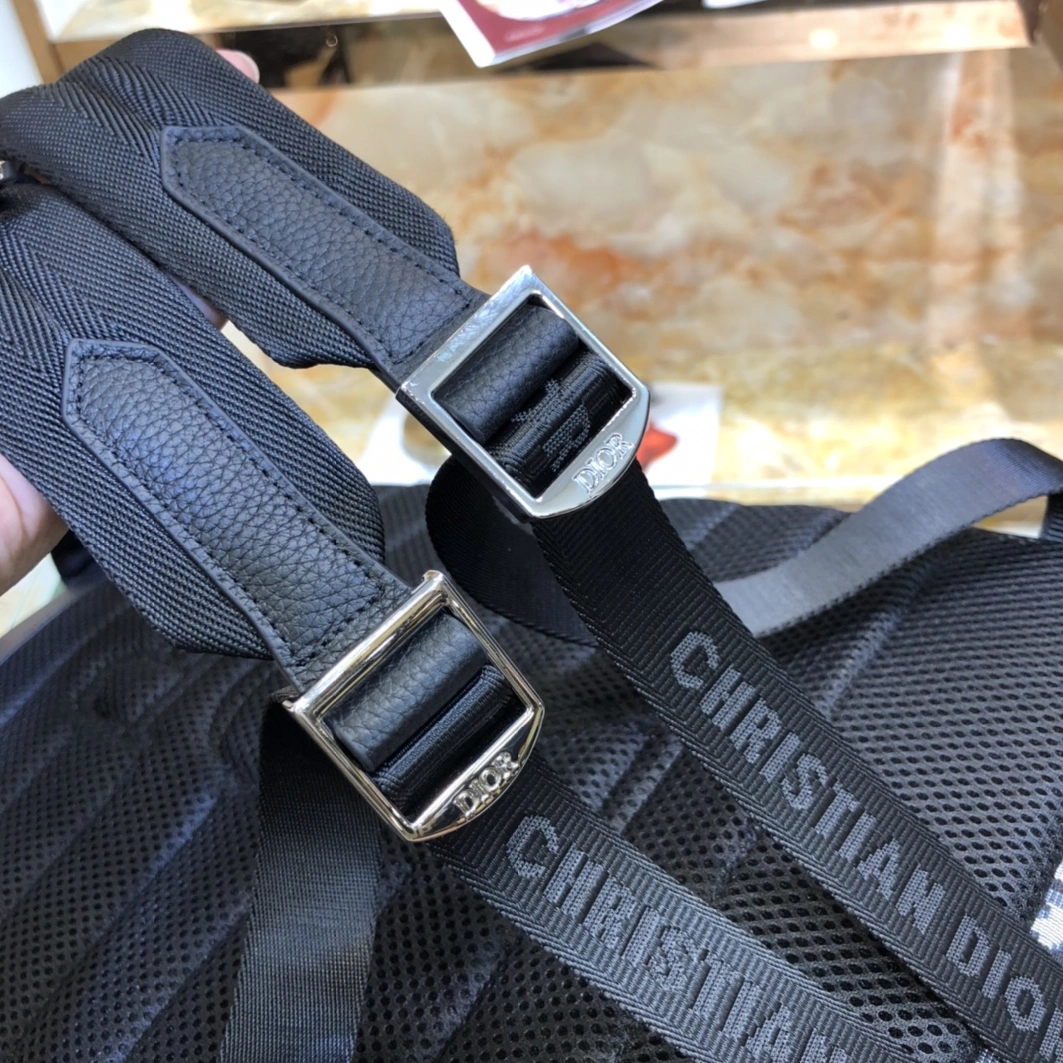 SmartChoice 2951 Christian Dior AAA Man Backpacks