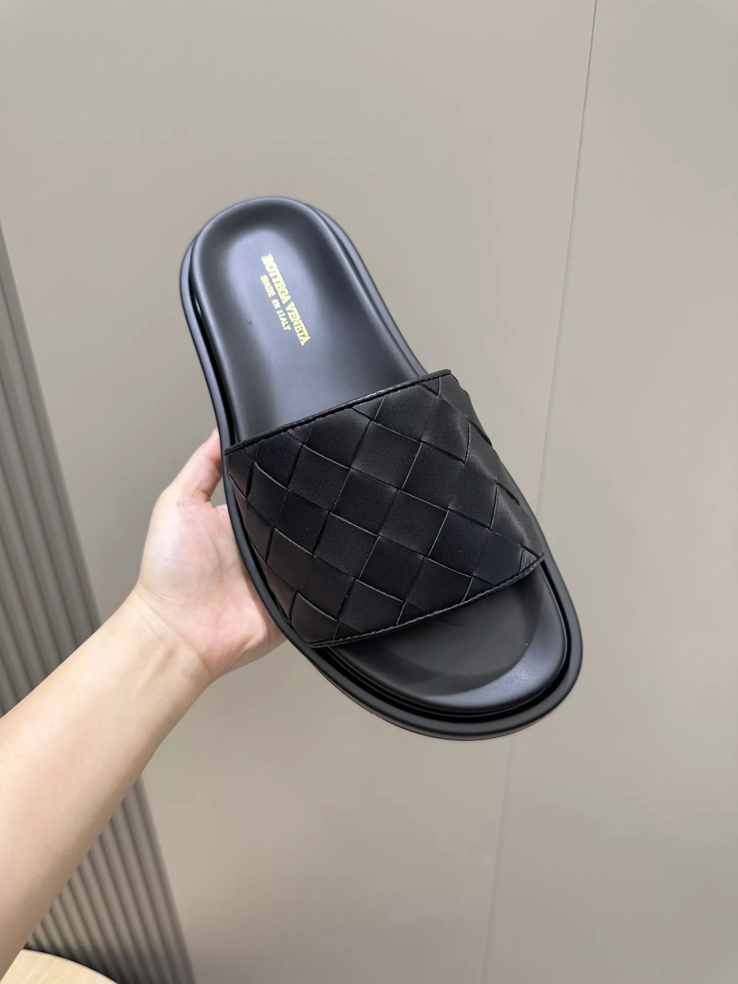 SmartChoice 2968 Bottega Veneta BV Slippers For Men