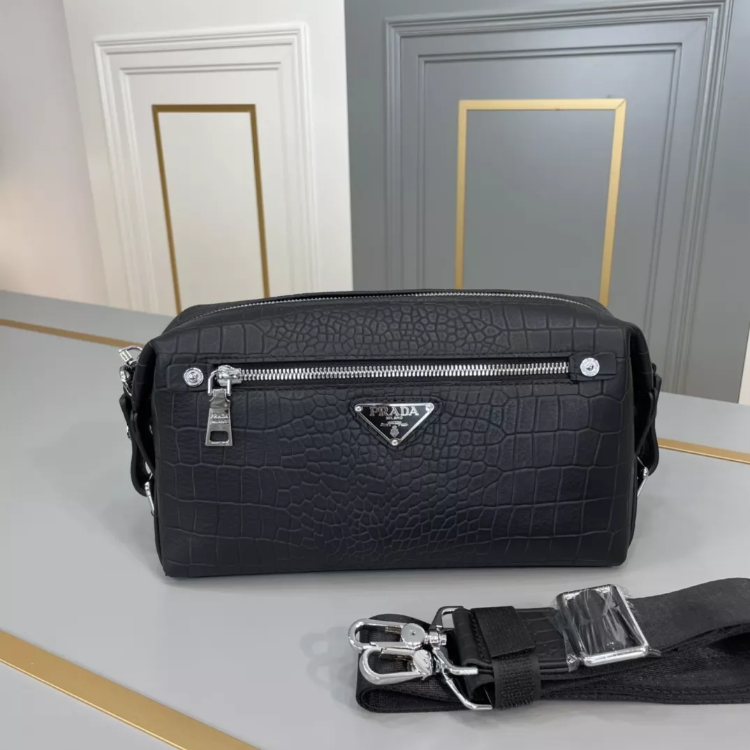 SmartChoice 3120 Prada AAA Man Messenger Bags