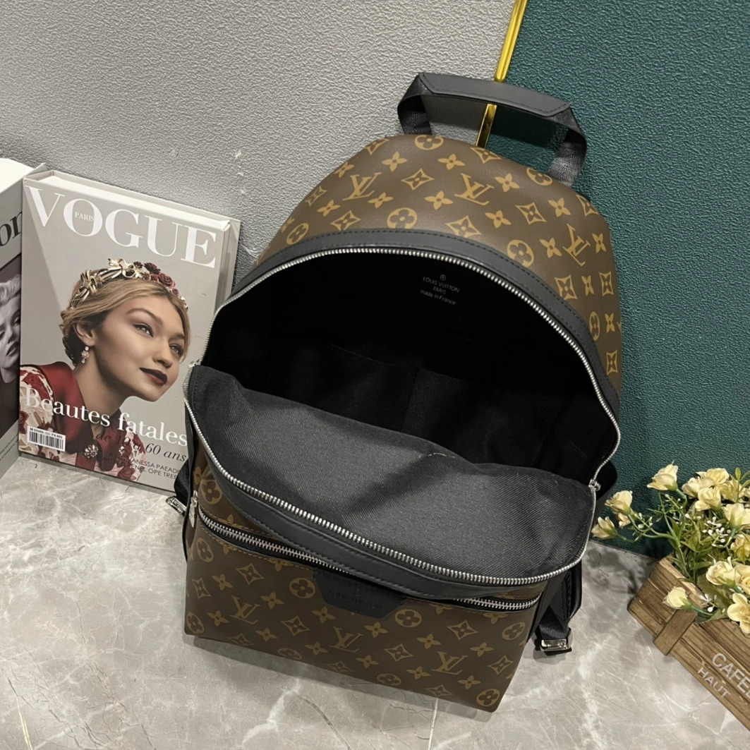 SmartChoice 3358 Louis Vuitton LV AAA Man Backpacks