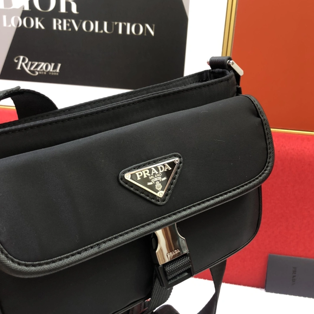 SmartChoice 344 Prada AAA Quality Messenger Bags For Unisex