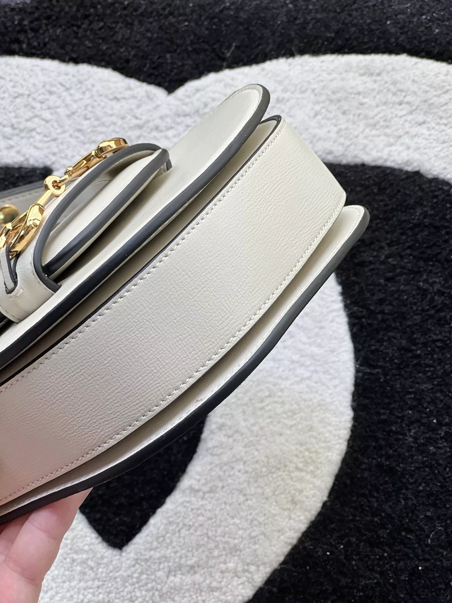 SmartChoice 3464 Gucci AAA Quality Messenger Bags For Women