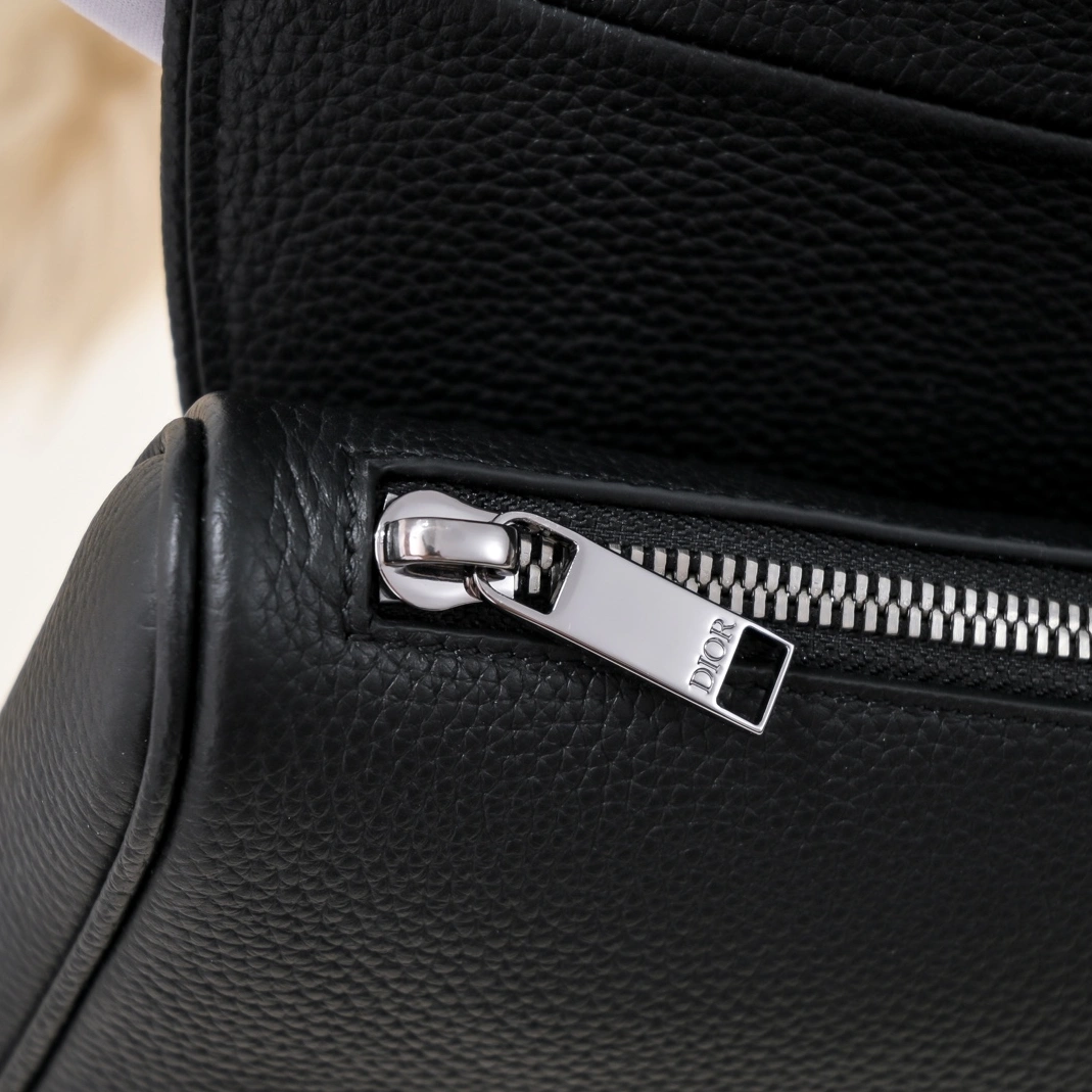SmartChoice 3609 Christian Dior AAA Man Messenger Bags