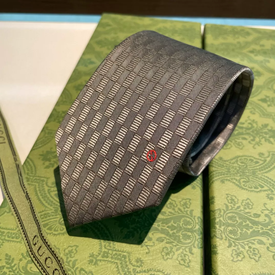 SmartChoice 3687 Gucci Necktie