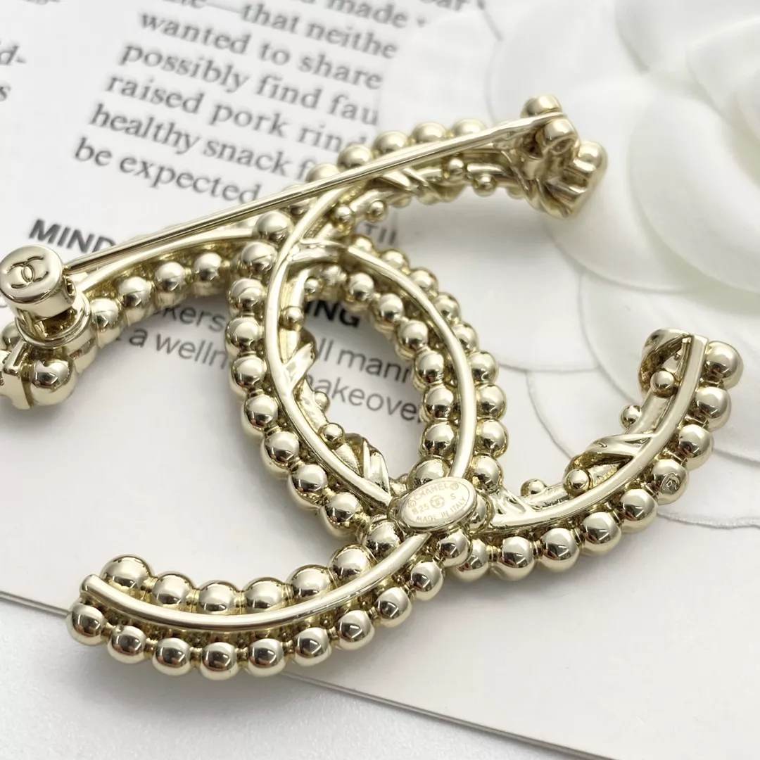 SmartChoice 4020 Chanel Brooches For Women
