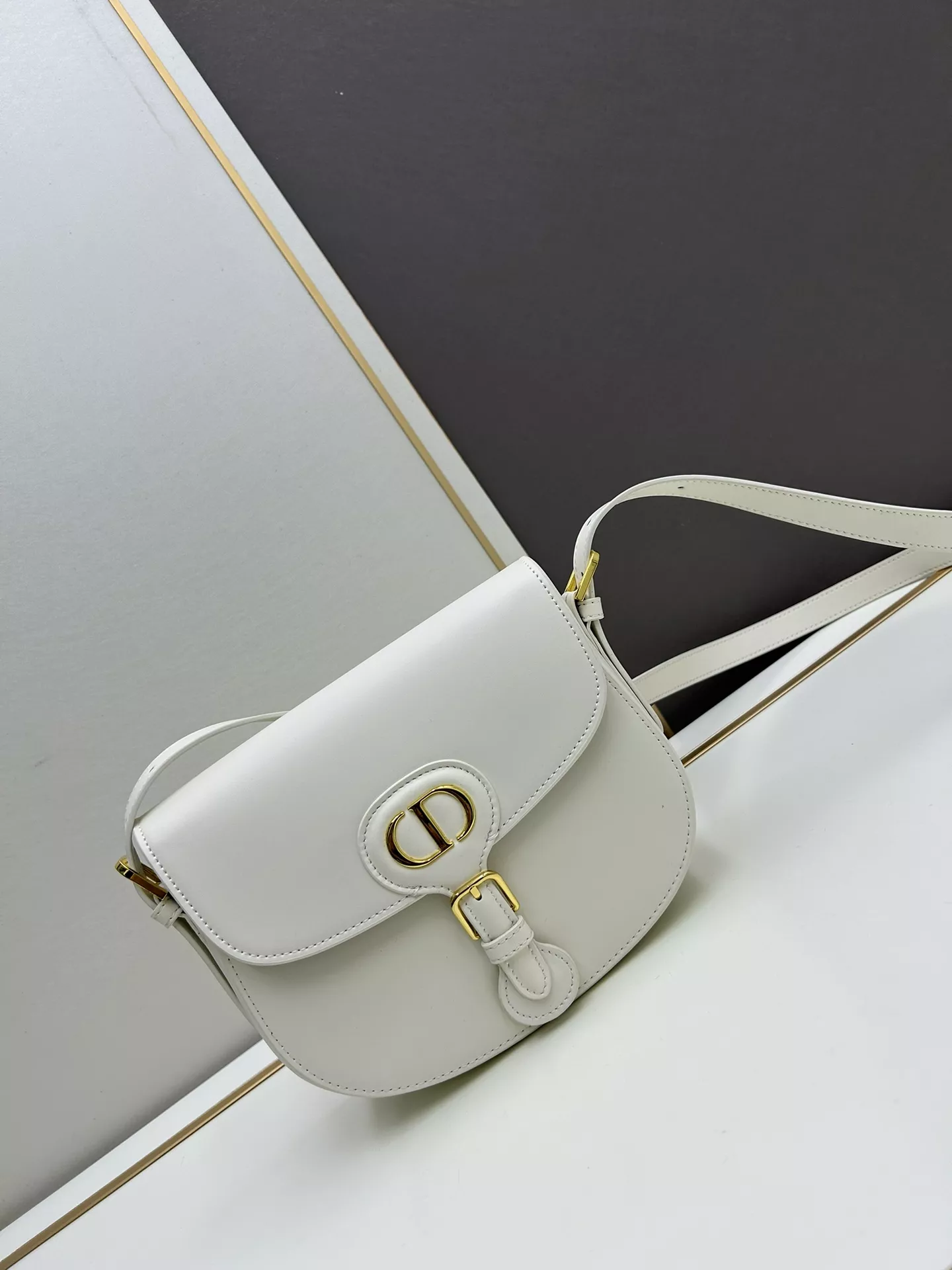 SmartChoice 4212 Christian Dior AAA Quality Messenger Bags For Women