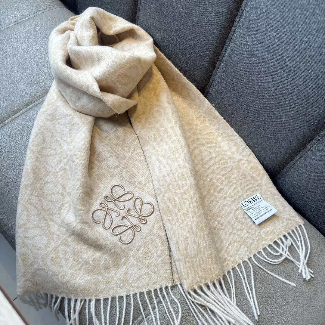 SmartChoice 4214 LOEWE Scarf For Women