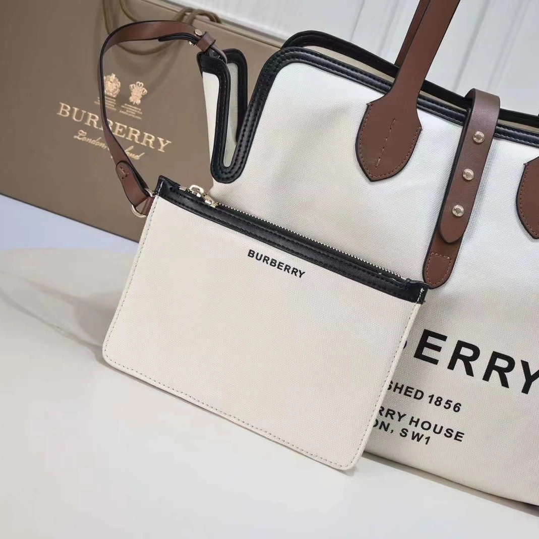 SmartChoice 4384 Burberry AAA Quality Shoulder Bags For Women
