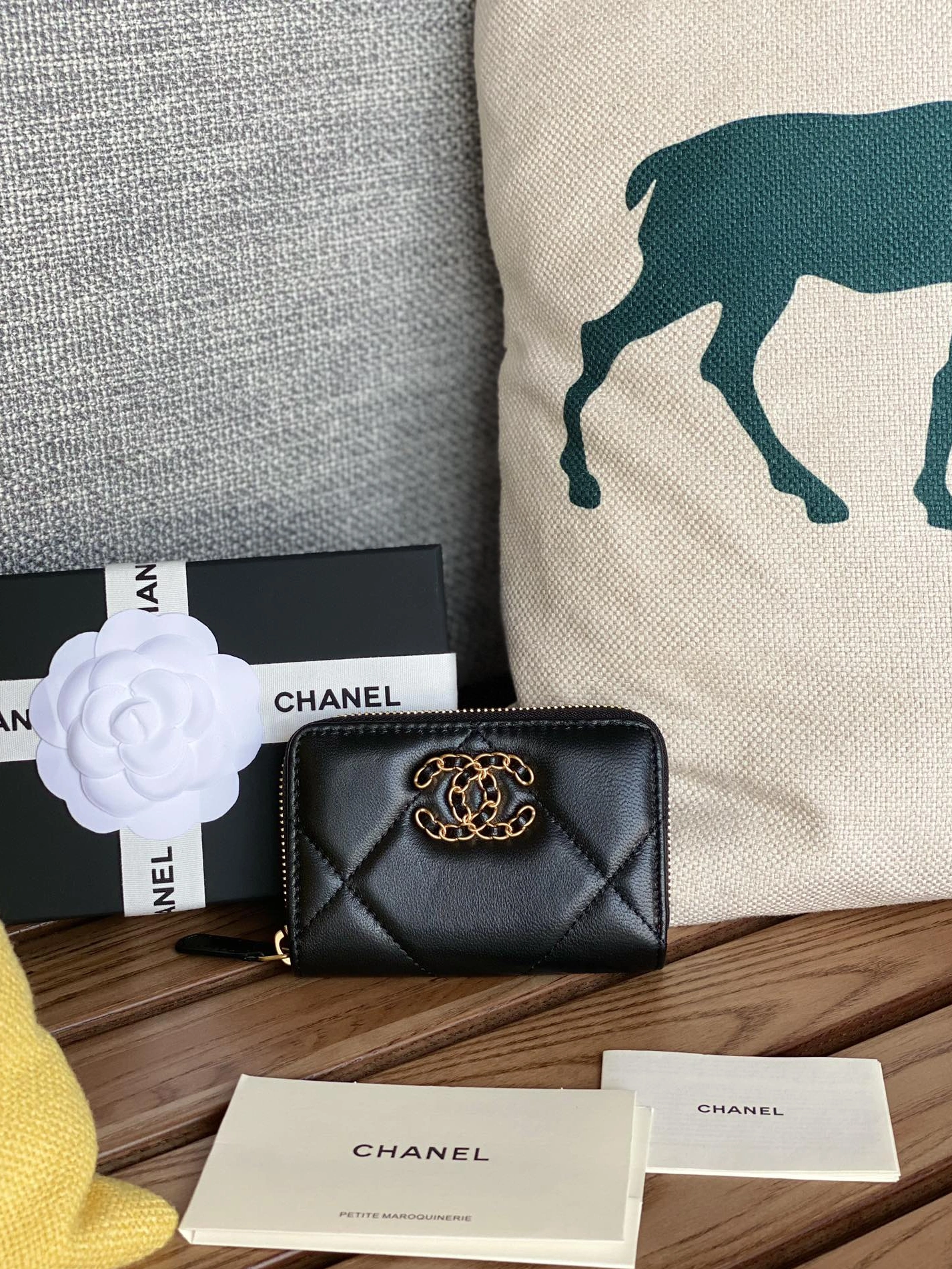 SmartChoice 4393 Chanel Wallets