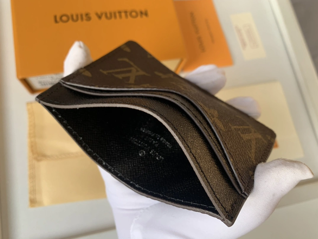 SmartChoice 4453 Louis Vuitton Card Case