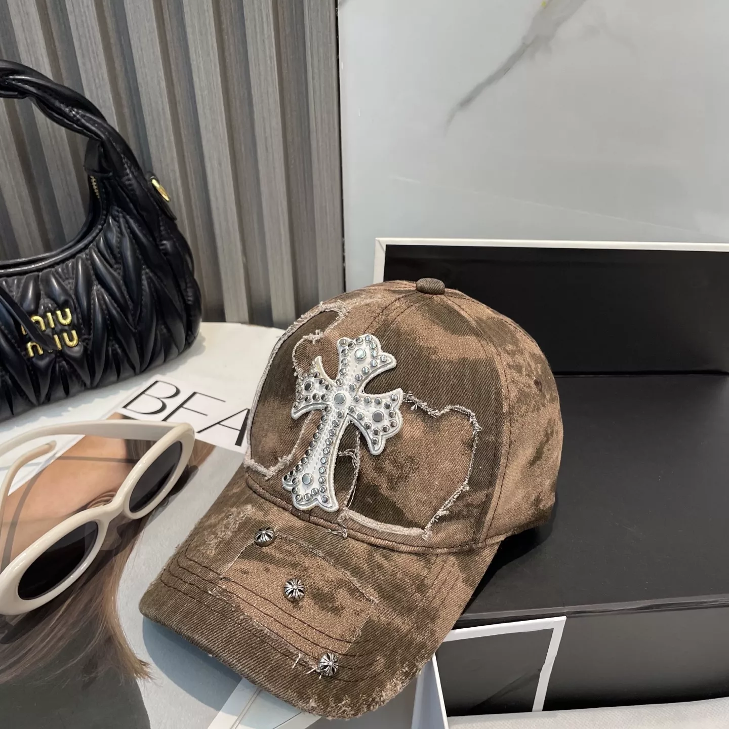 SmartChoice 4855 Chrome Hearts Caps