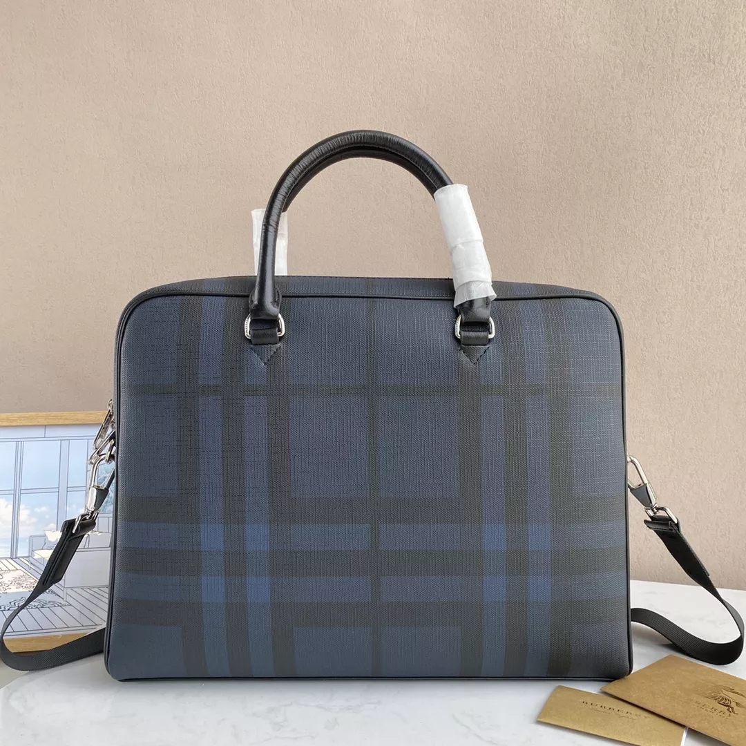 SmartChoice 5304 Burberry AAA Man Handbags