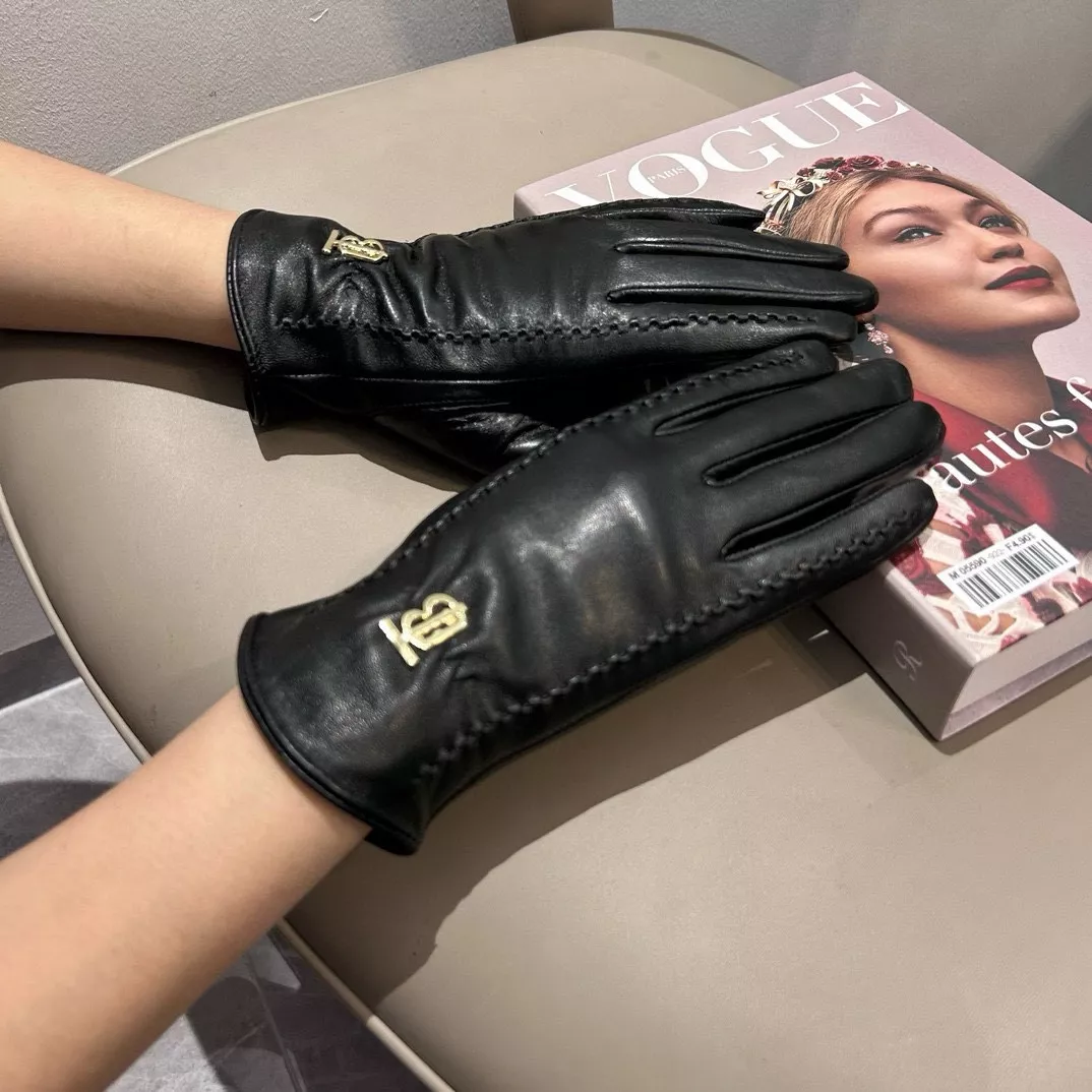 SmartChoice 5510 Burberry Gloves For Women