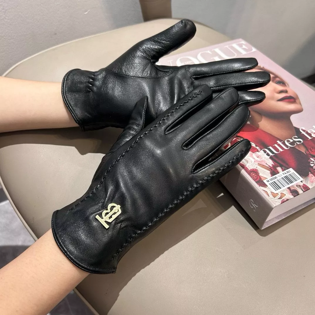 SmartChoice 5510 Burberry Gloves For Women