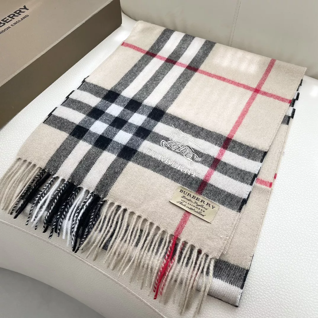 SmartChoice 5588 Burberry Scarf For Women