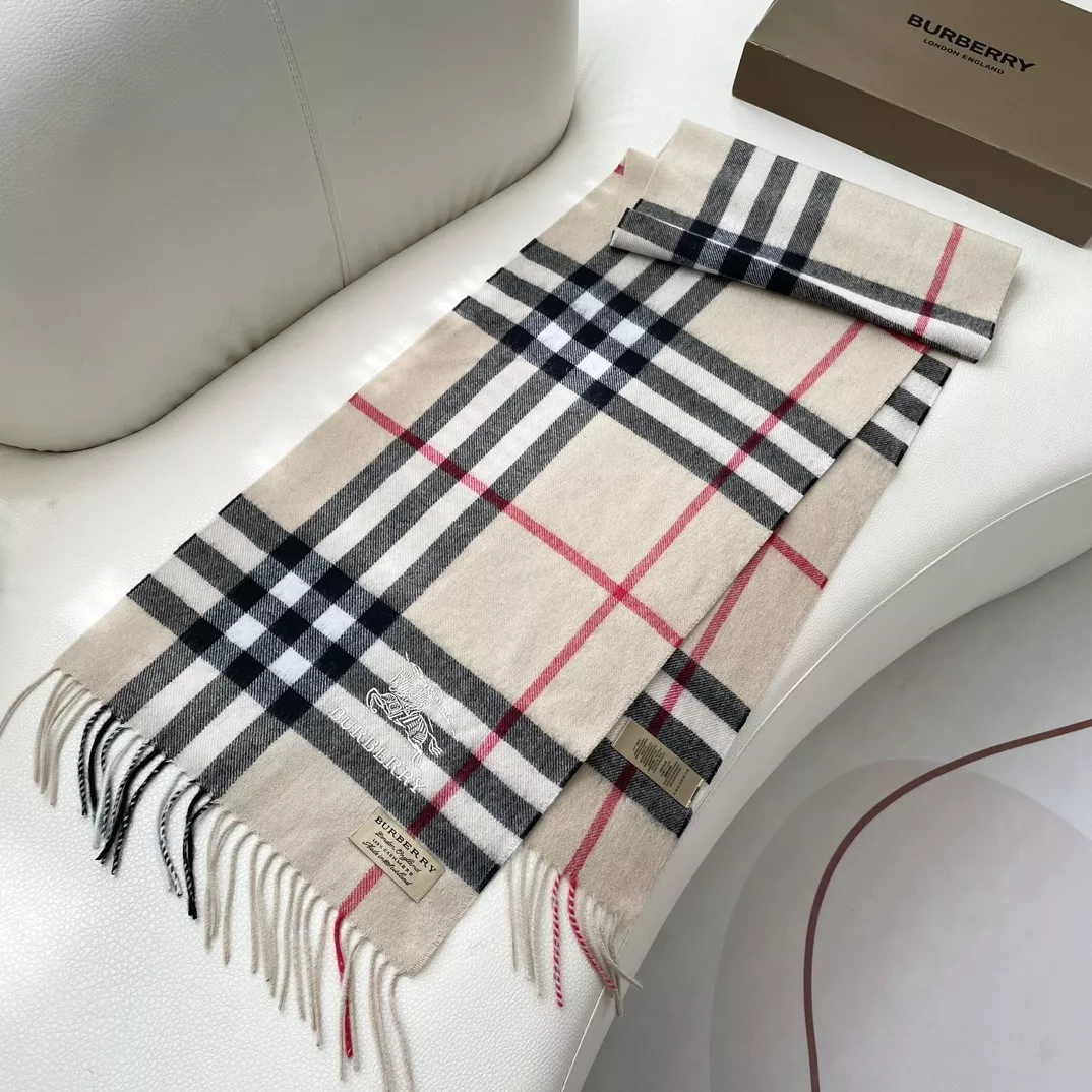 SmartChoice 5588 Burberry Scarf For Women