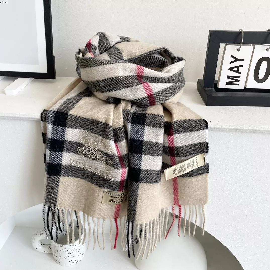 SmartChoice 5588 Burberry Scarf For Women