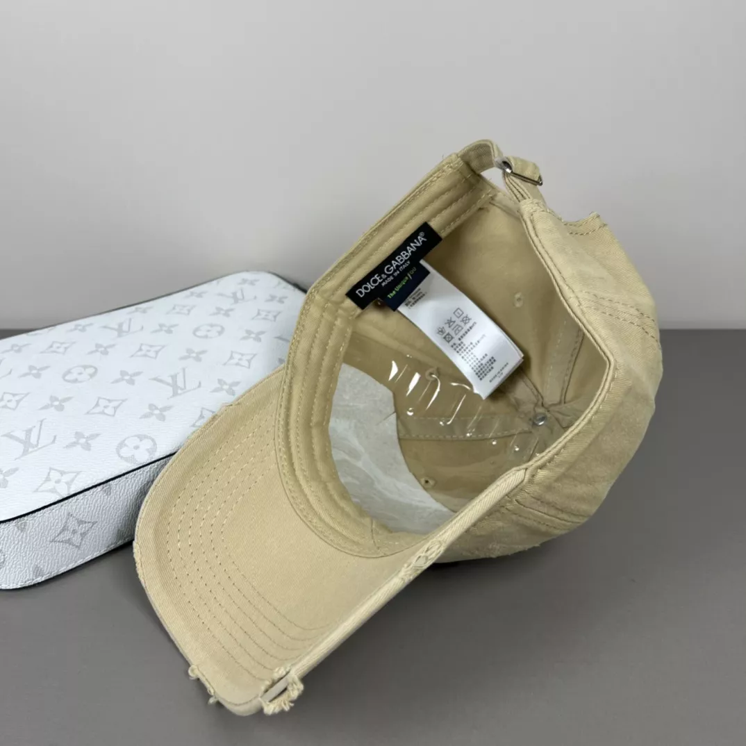SmartChoice 5896 Dolce & Gabbana Caps