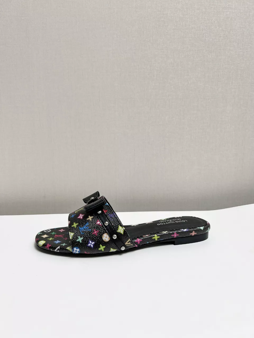 SmartChoice 6200 Louis Vuitton Slippers For Women