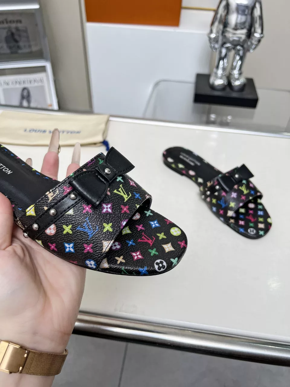 SmartChoice 6200 Louis Vuitton Slippers For Women