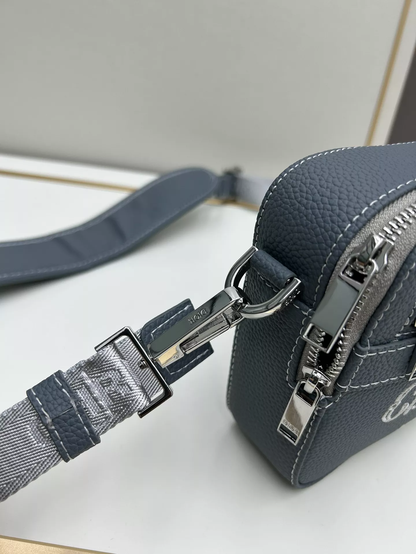 SmartChoice 640 Christian Dior AAA Quality Messenger Bags For Unisex