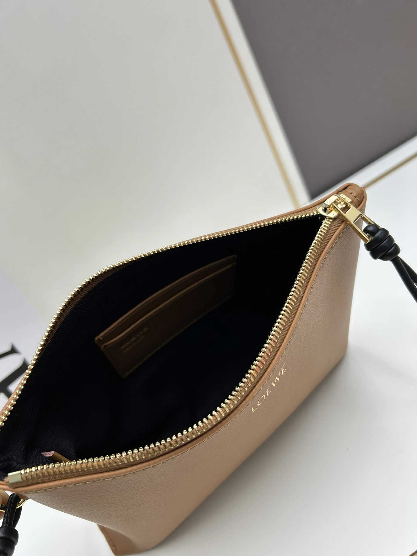 SmartChoice 6401 LOEWE AAA Quality Handbags For Women