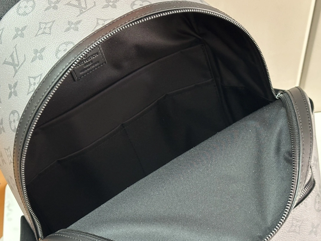 SmartChoice 6611 Louis Vuitton LV AAA Man Backpacks