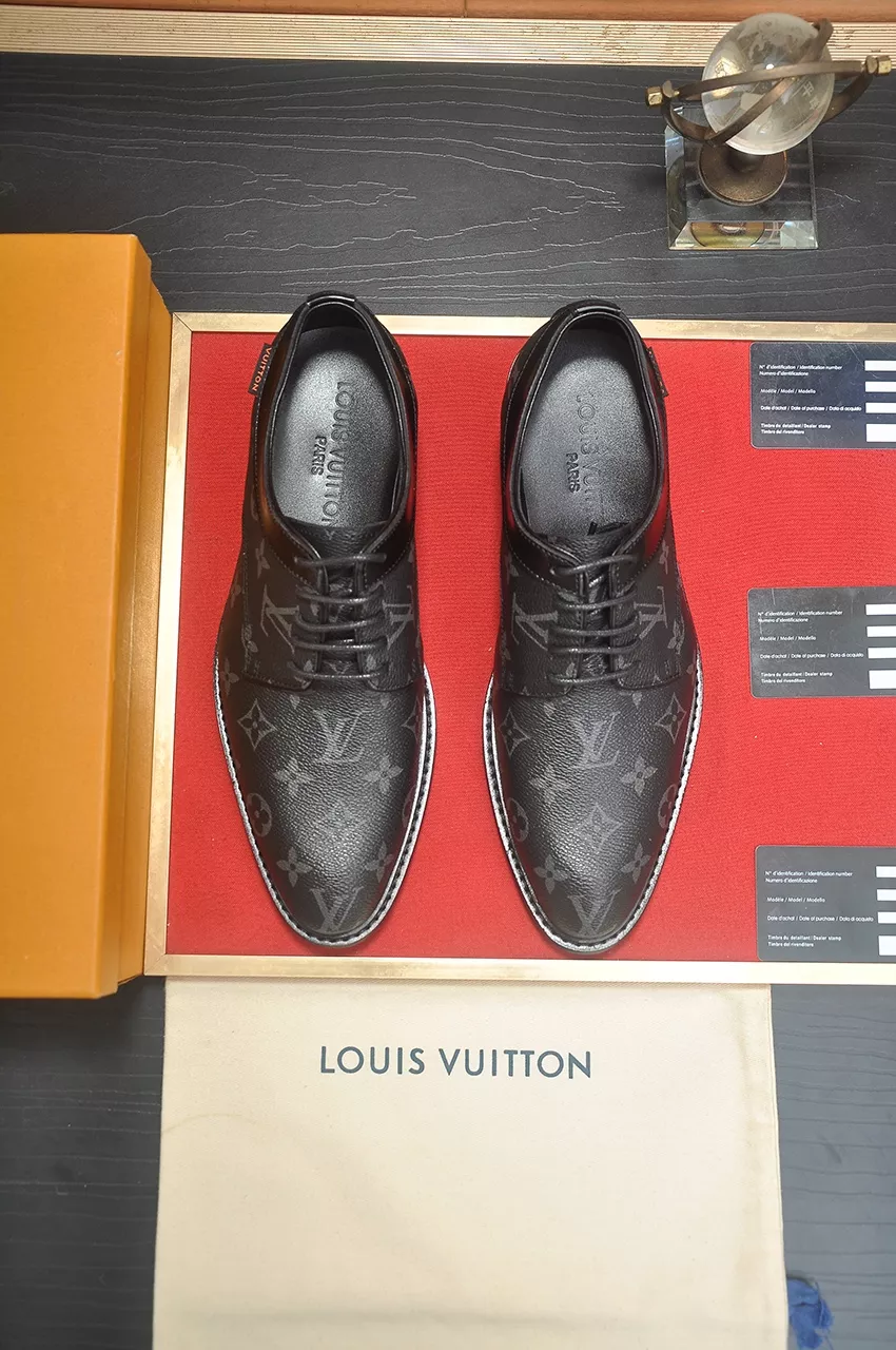 SmartChoice 6821 Louis Vuitton LV Oxfords Shoes For Men