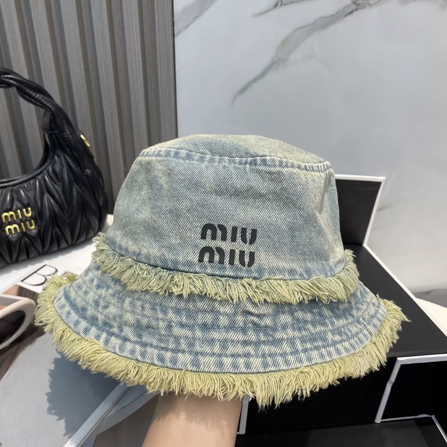 SmartChoice 7120 MIU MIU Caps
