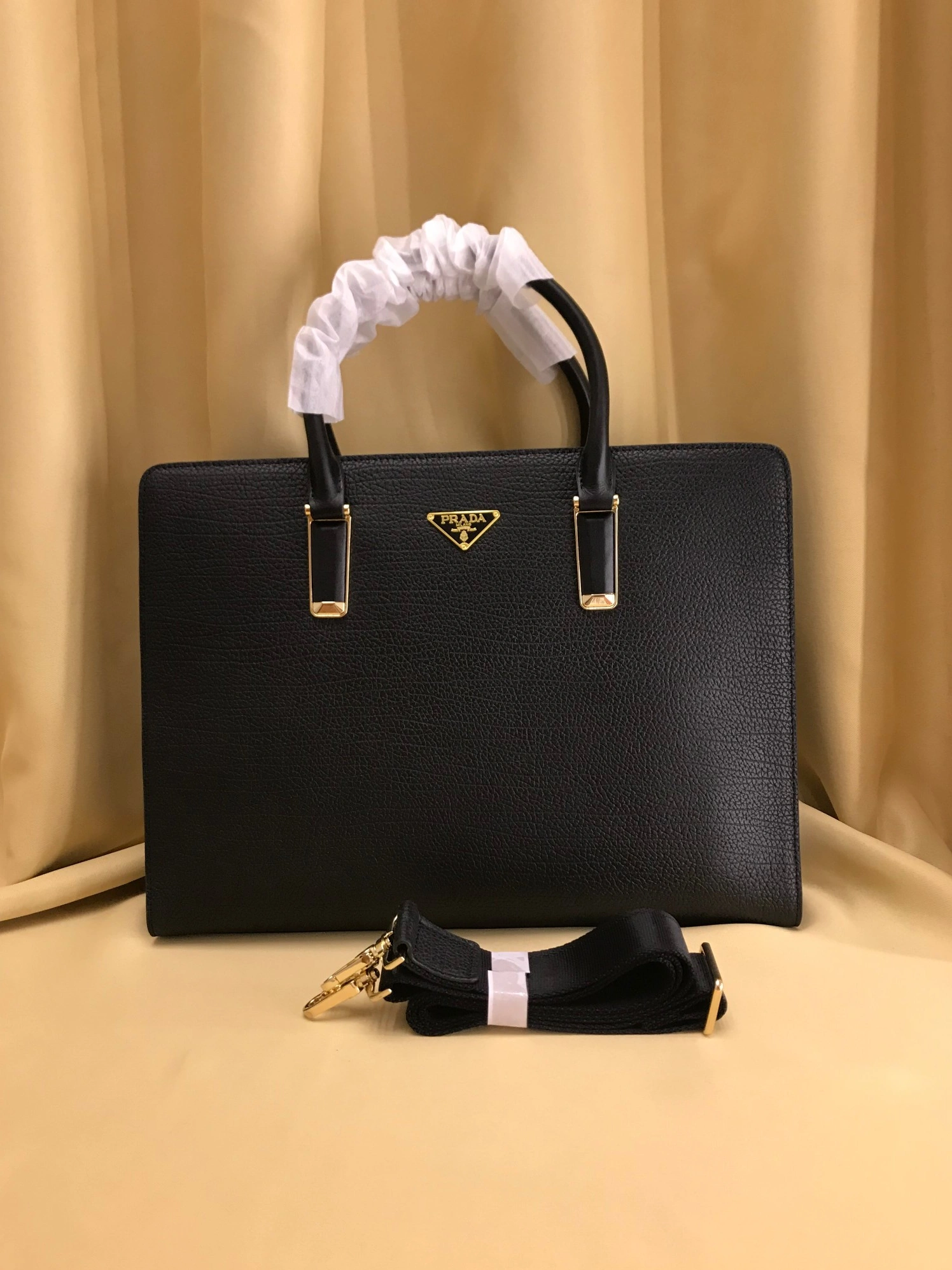 SmartChoice 7307 Prada AAA Man Handbags