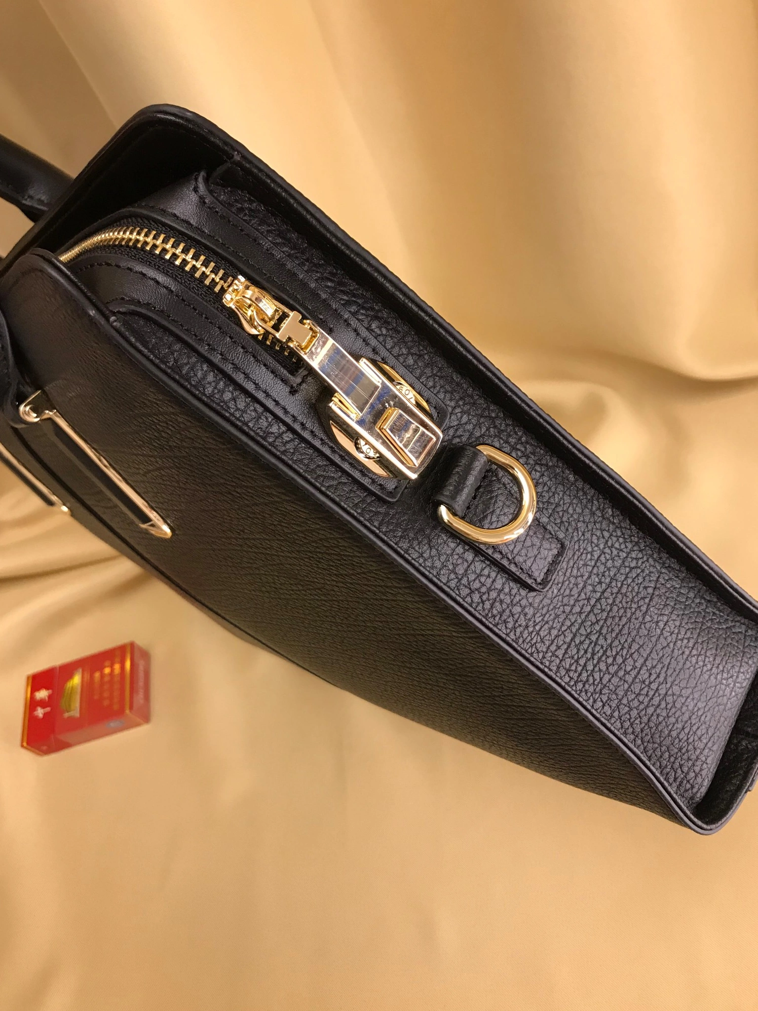 SmartChoice 7307 Prada AAA Man Handbags