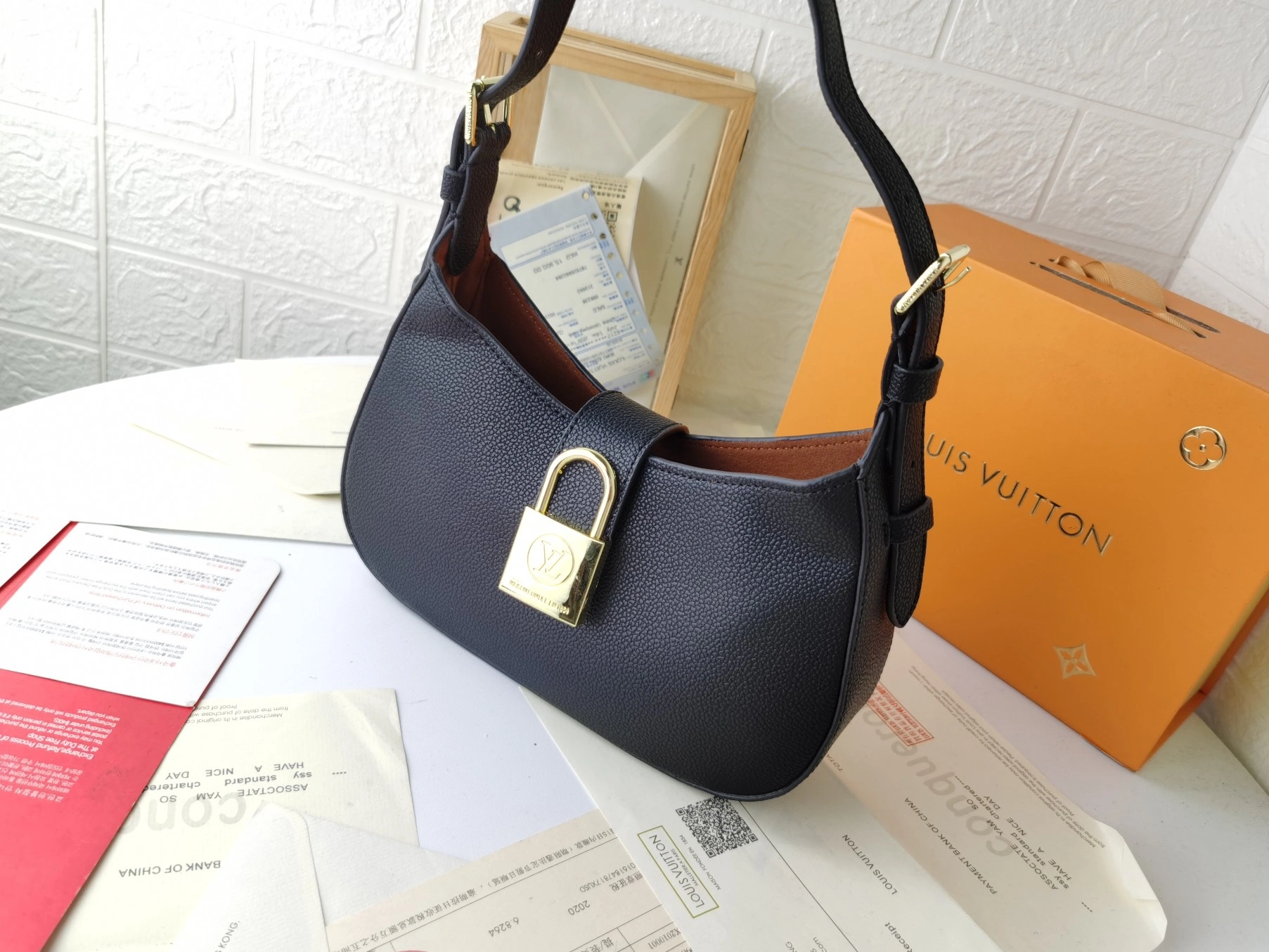 SmartChoice 741 Louis Vuitton AAA Quality Shoulder Bags For Women