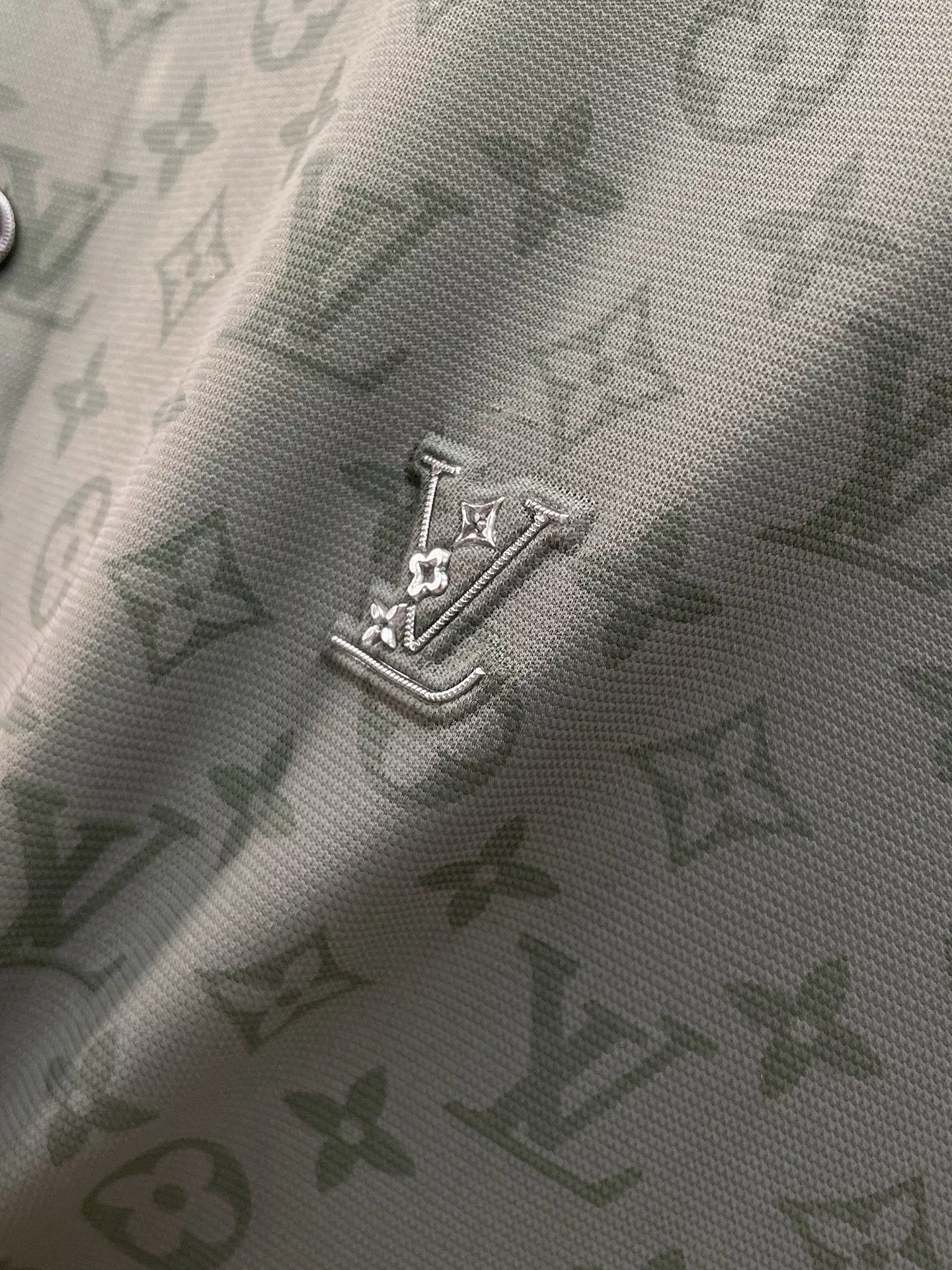 SmartChoice 7623 Louis Vuitton LV T-Shirts Short Sleeved For Men