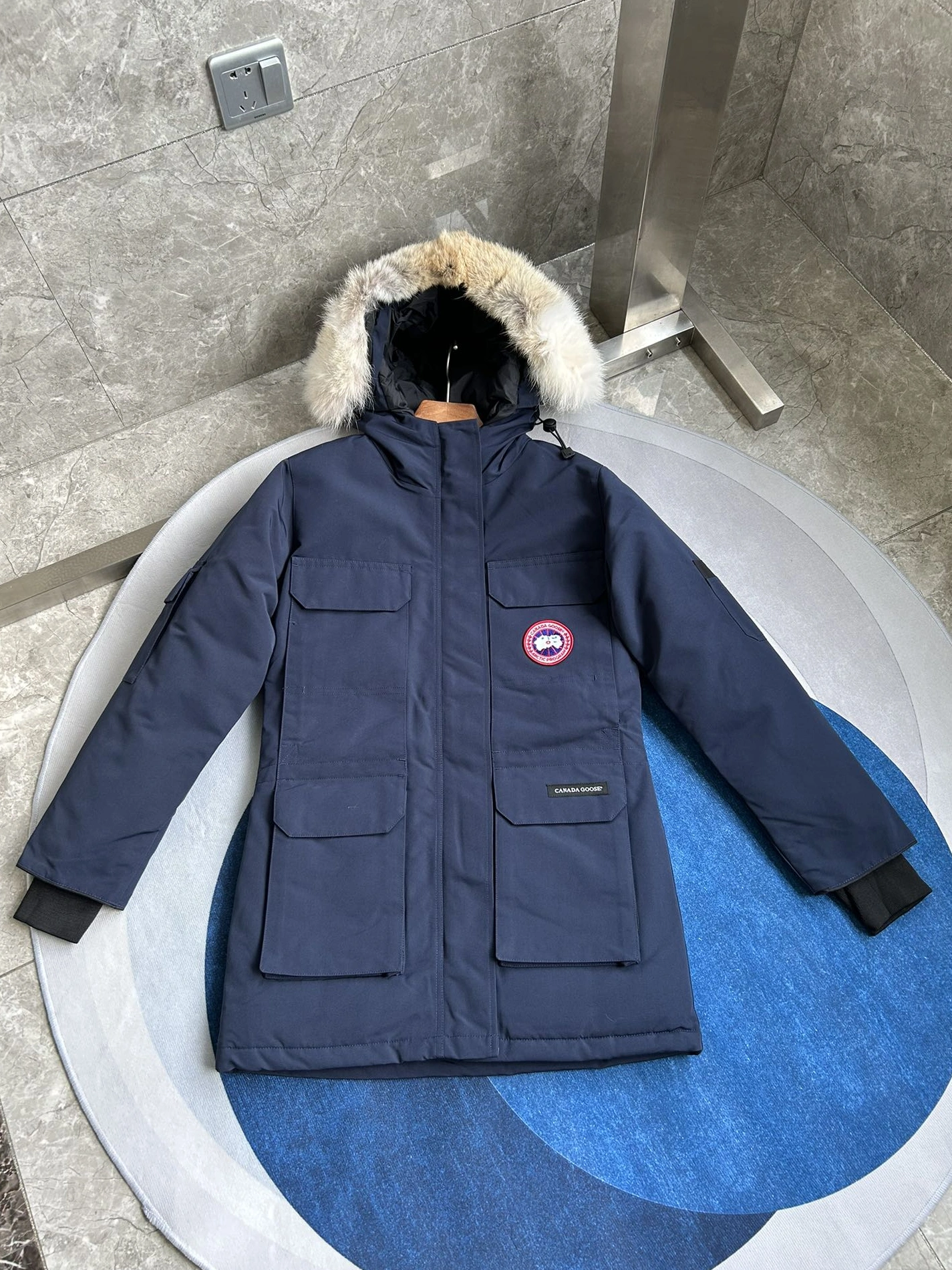 SmartChoice 7635 Canada Goose Down Feather Coat Long Sleeved For Women