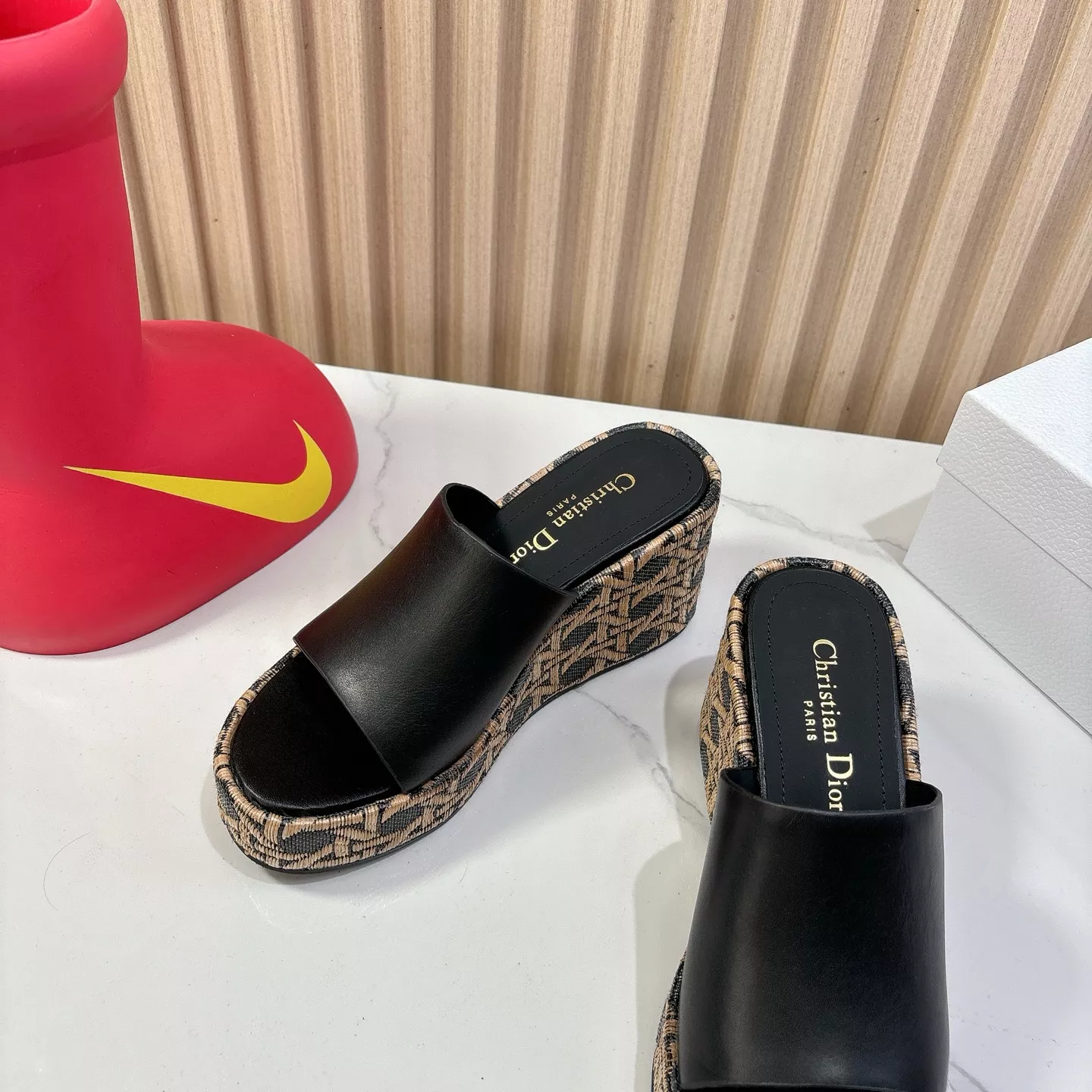 SmartChoice 7692 Christian Dior Slippers For Women