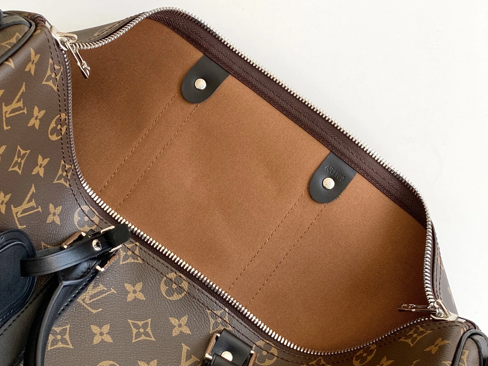SmartChoice 7746 Louis Vuitton Travel Bags