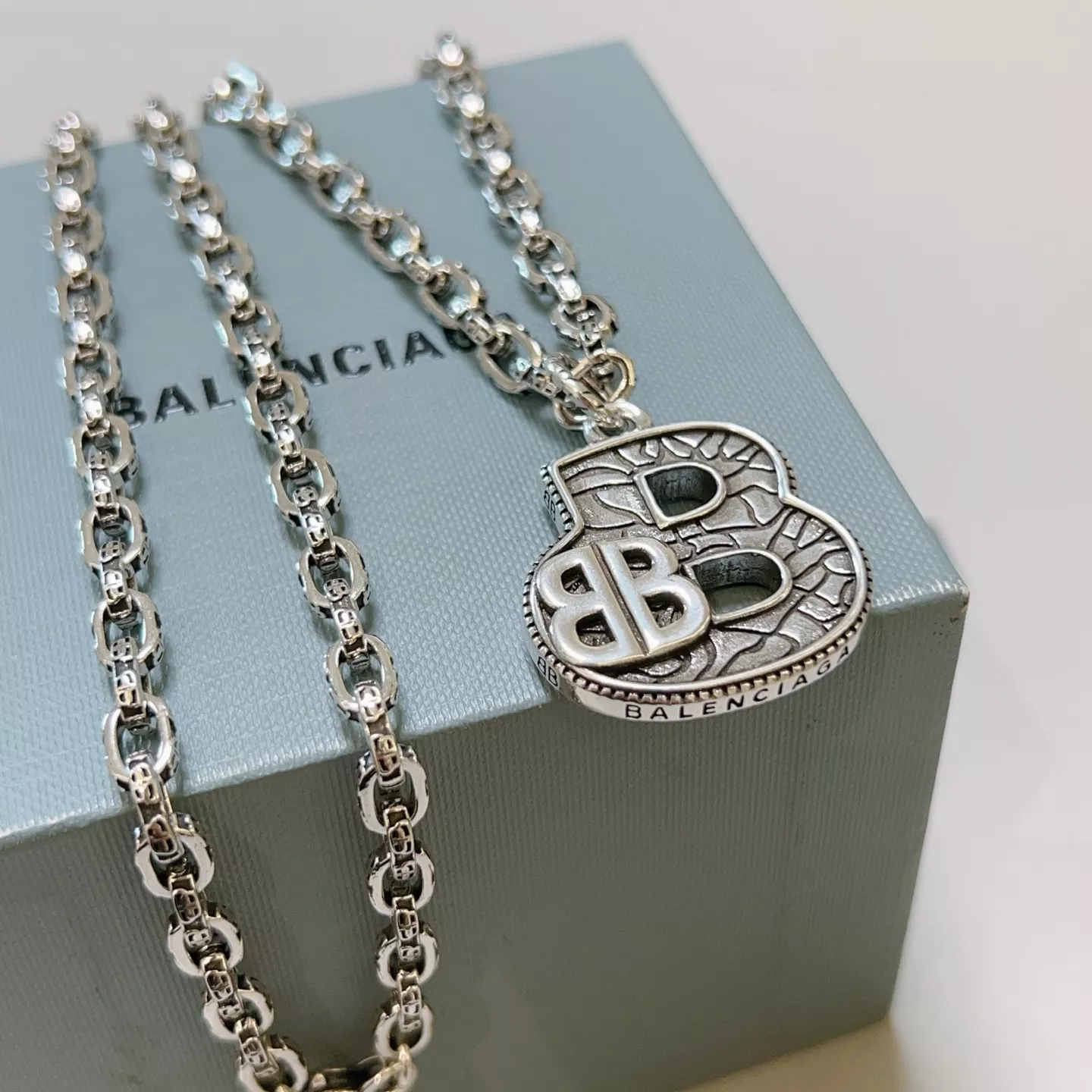 SmartChoice 7841 Balenciaga Necklaces
