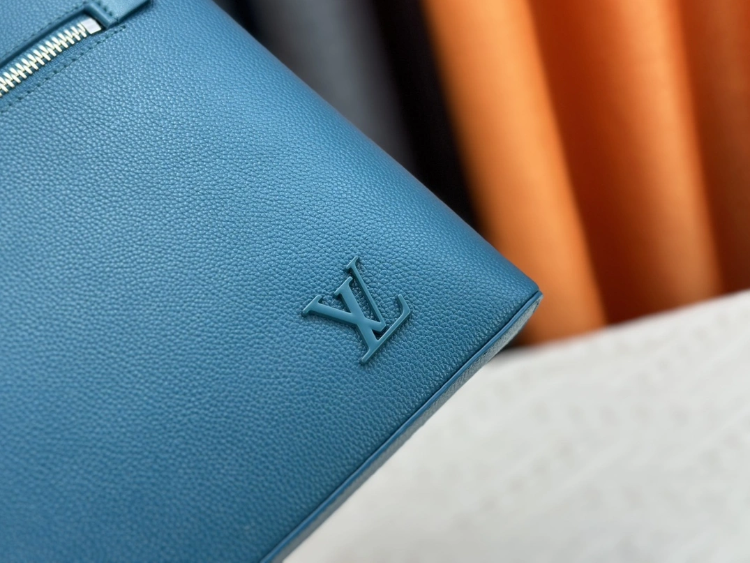 SmartChoice 7947 Louis Vuitton AAA Man Wallets